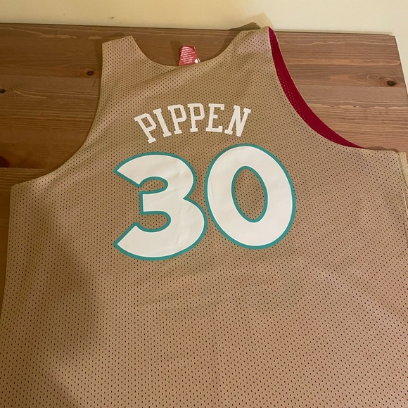 Mitchell & Ness - Picture 7 of 7
